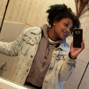 Meet your Posher, Sandra